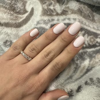 Masha Nails Spa - Gel Mani - Nail Technicians Near Me - Santa Clarita, California