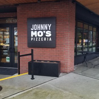 Johnny Mo's Pizzeria - Pizza Near Me - Seattle, Washington