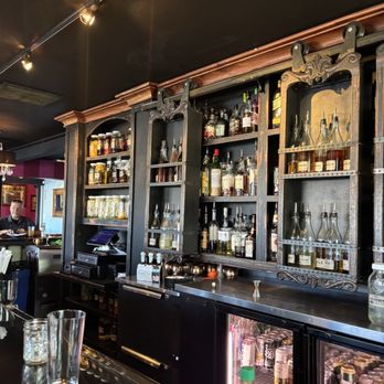 The Parish - Nice big bar area - Gastropubs Near Me - Tucson, Arizona The Parish - Nice big bar area - Gastropubs Near Me - Tucson, Arizona