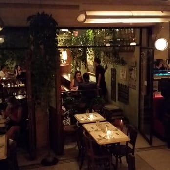 Juliette Restaurant - Main level of restaurant coming from rooftop - Bars Near Me - Brooklyn, New York