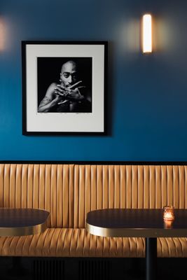 Bunton’s World Famous by null