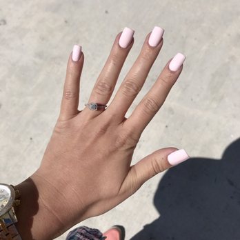 Signature Nails 2 - Skin Care Near Me - Hialeah, Florida