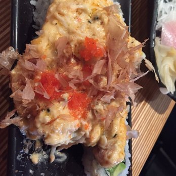 Ginza Sushi - Fujiyama roll...too much mayo on for my taste but a well balanced dish - Sushi Bars Near Me - Tucson, Arizona Ginza Sushi - Fujiyama roll...too much mayo on for my taste but a well balanced dish - Sushi Bars Near Me - Tucson, Arizona
