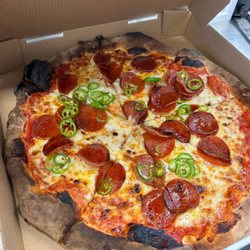 Thunderstruck Pizza