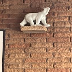 Beartown Bar & Grill - So many bears.