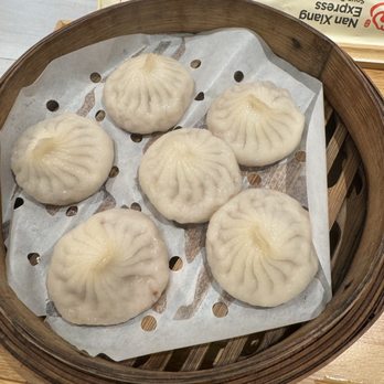 Nan Xiang Express - Shanghainese Near Me - Brooklyn, New York