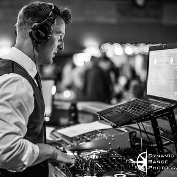 Upright Audio Entertainment - Wedding DJ Justin Charland - DJs Near Me Upright Audio Entertainment - Wedding DJ Justin Charland - DJs Near Me
