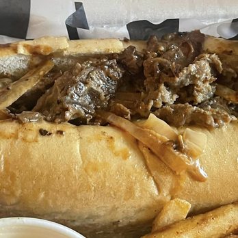 Leachmon Pit Stop BBQ - Cheesesteak. - Barbeque Near Me - Des Moines, Iowa