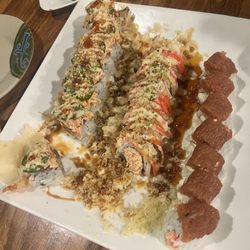 Kansai Japanese Steakhouse - Vees Roll Torch Roll Red Dragon Rolll