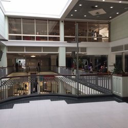 The Wellgate Shopping Centre - The only redeeming feature is Dundee Central Library