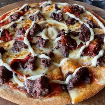 The Australian Heritage Hotel - Coat of Arms pizza - Hotels Near Me - The Rocks, NSW