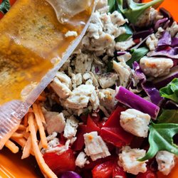 Salad and Go - Thai peanut salad