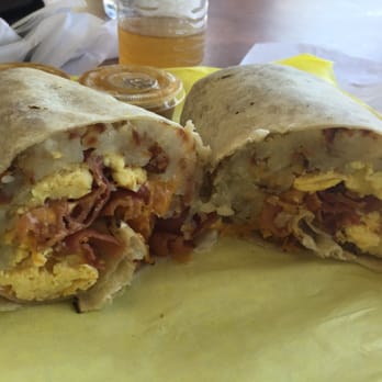 Lucky Boy - Breakfast Burrito (Bacon) - Burgers Near Me - Pasadena, California