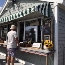 Lindsey's Snack Shack