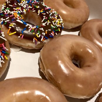 Krispy Kreme - Donuts Near Me - Burbank, California