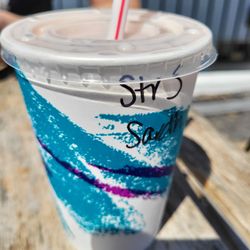 The Malt Shop - Strawberry shake
