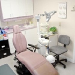 Chedore L Denture Clinic - Photo