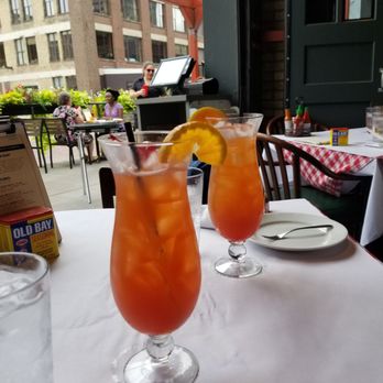 Smack Shack - Great way to kick off your anniversary - Seafood Near Me - Minneapolis, Minnesota