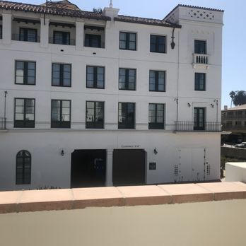 Harbor View Inn - this was our ***LOVELY*** "city view". are you kidding me? - Hotels Near Me - Santa Barbara, California Harbor View Inn - this was our ***LOVELY*** "city view". are you kidding me? - Hotels Near Me - Santa Barbara, California