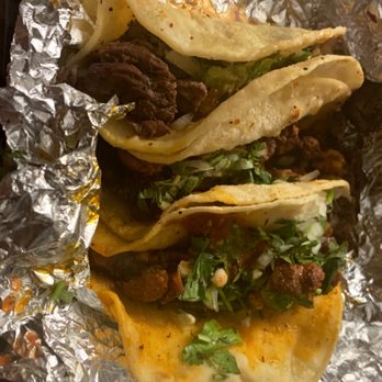 El Paisa - Pastor and Asada Tacos w red salsa - Mexican Near Me - Albuquerque, New Mexico El Paisa - Pastor and Asada Tacos w red salsa - Mexican Near Me - Albuquerque, New Mexico