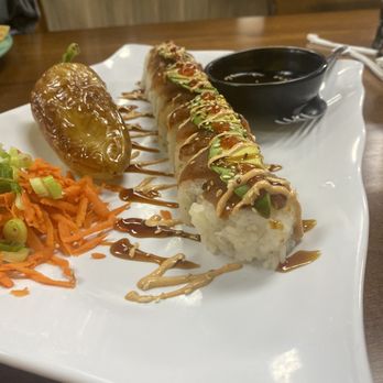 Sushinaloa - Spicy tuna roll and that chile was amazing - Sushi Bars Near Me - Redwood City, California Sushinaloa - Spicy tuna roll and that chile was amazing - Sushi Bars Near Me - Redwood City, California
