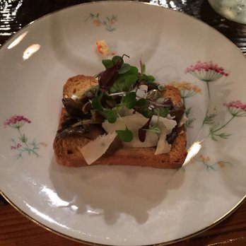 Yelp's Gettin' Social @ Scratch - Course 2: toast with local mushrooms, goat cheese, pumpkin seeds, and greens. - Yelp Events Near Me - Pittsburgh, Pennsylvania