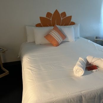 NIRVANA HOTEL - Hotels Near Me - Las Vegas, Nevada