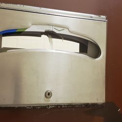 West Covina Courthouse - This is between both toilet stalls..