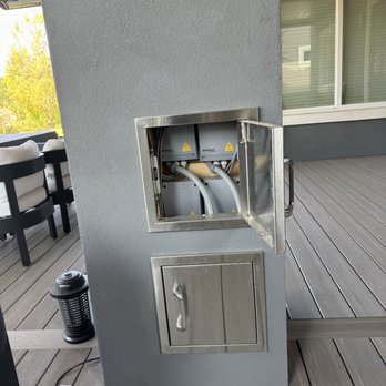 Timberline Patio Covers - electrical cabinet - Patio Coverings Near Me - Kent, Washington Timberline Patio Covers - electrical cabinet - Patio Coverings Near Me - Kent, Washington