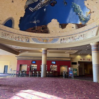 AMC Council Bluffs 17 - Cinema Near Me - Council Bluffs, Iowa AMC Council Bluffs 17 - Cinema Near Me - Council Bluffs, Iowa