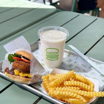 Shake Shack - Spectrum - Shack Stack, Crispy Crinkle Cut Fries, Vanilla Shake - Burgers Near Me - Irvine, California Shake Shack - Spectrum - Shack Stack, Crispy Crinkle Cut Fries, Vanilla Shake - Burgers Near Me - Irvine, California