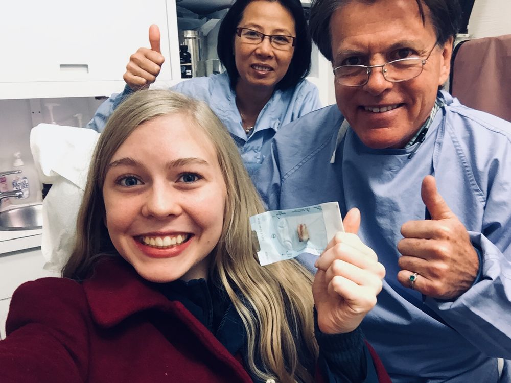 Augusta Dental Center 16 Photos & 75 Reviews Oral Surgeons 3460 N Lincoln Ave, Lakeview