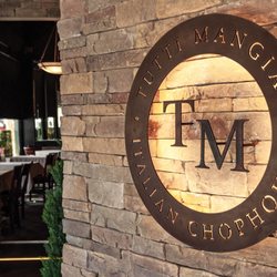 Tutti Mangia Italian Chophouse - Tutti Mangia Entryway