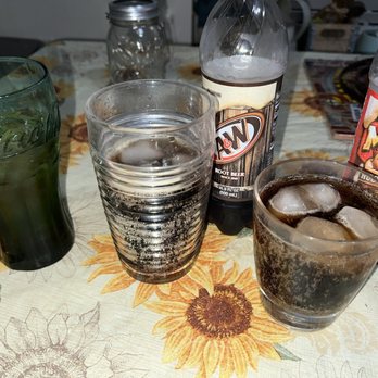 Arby's - From Left to Right "Barq's Rootbeer" (1) A&W Rootbeer (2) Mug Rootbeer (3) - Fast Food Near Me - Pottstown, Pennsylvania Arby's - From Left to Right "Barq's Rootbeer" (1) A&W Rootbeer (2) Mug Rootbeer (3) - Fast Food Near Me - Pottstown, Pennsylvania