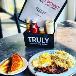 North Point Bar and Grill