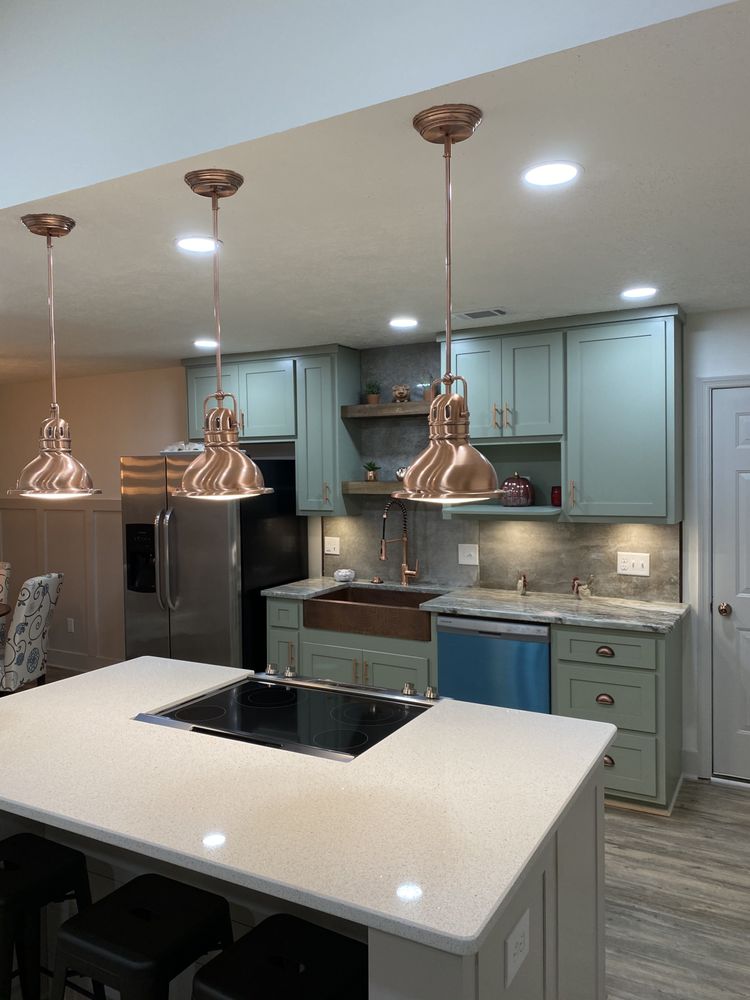 Slide of Visionary Homes and Investments