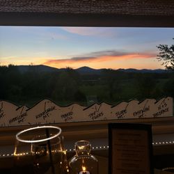 The Oxford House Inn Gourmet Restaurant - Sunset