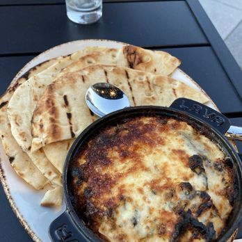The Foundry Rooftop - Artichoke dip & flatbread - Beer, Wine & Spirits Near Me - Dayton, Ohio The Foundry Rooftop - Artichoke dip & flatbread - Beer, Wine & Spirits Near Me - Dayton, Ohio