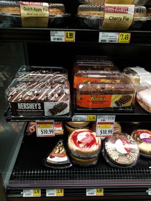 HILLTOP RED APPLE Market by null