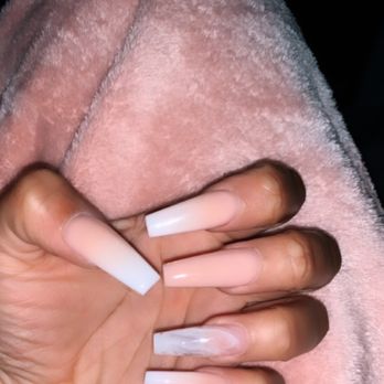 Le Nails Spa - Nail Salons Near Me - Vacaville, California