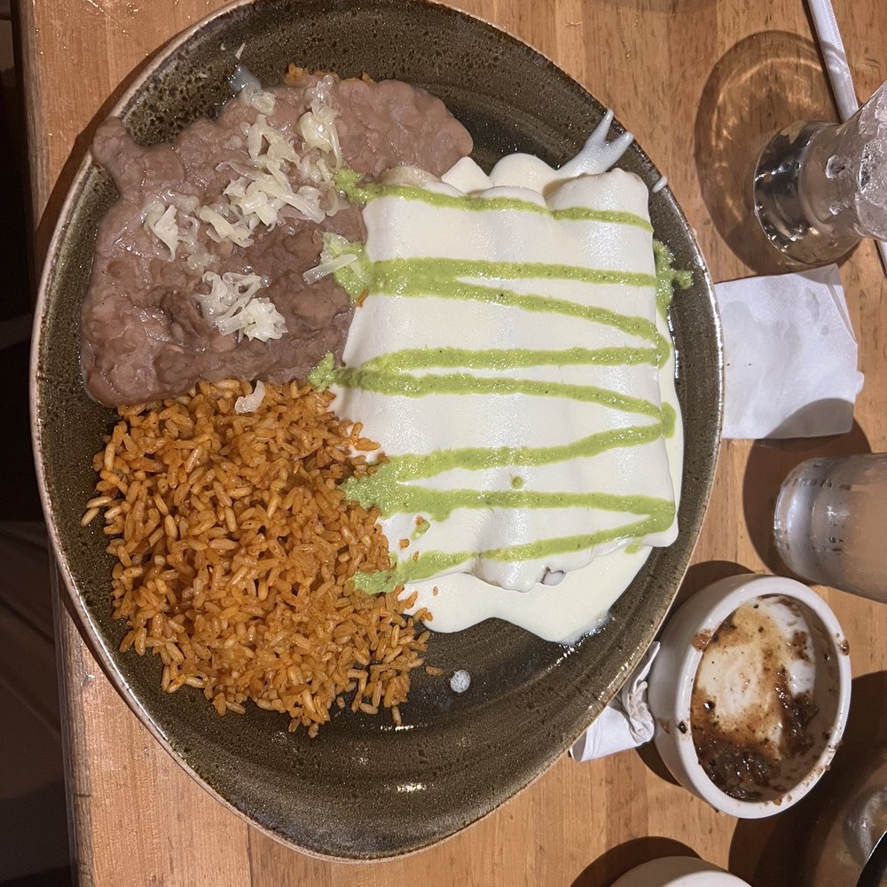 Cantina Laredo - Chicken enchiladas - Mexican Near Me - Jacksonville, Florida Cantina Laredo - Chicken enchiladas - Mexican Near Me - Jacksonville, Florida