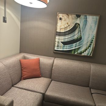 Hyatt Place - Glendale - Pull out couch/seating - Hotels Near Me - Glendale, California