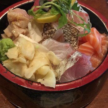Japango - Chirashi bowl $23 for dinner - Sushi Bars Near Me - Toronto, Ontario