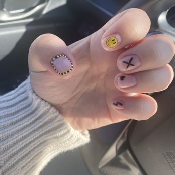 D’Luxe Nail Spa - They came out exactly as I imagined & the mail tech was so helpful with making any changes to the design :) - Nail Salons Near Me - Livermore, California D’Luxe Nail Spa - They came out exactly as I imagined & the mail tech was so helpful with making any changes to the design :) - Nail Salons Near Me - Livermore, California
