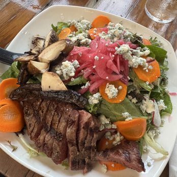 The Belsize Public House - Gastropubs Near Me - Toronto, Ontario The Belsize Public House - Gastropubs Near Me - Toronto, Ontario
