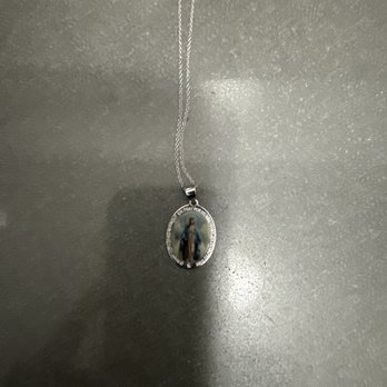 PicturesOnGold - Platinum Miraculous Medal. - Jewelry Near Me - Linden, New York