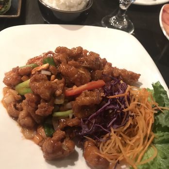 Mai Thai - 27. Cashew Chicken - Thai Near Me - Alexandria, Virginia Mai Thai - 27. Cashew Chicken - Thai Near Me - Alexandria, Virginia