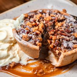 Hickory's Smokehouse Rhos On Sea - Pecan trash pie: Served warm with whipped custard & bourbon maple syrup