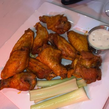 Mama's Restaurant & Bar - Pizza Near Me - Matthews, North Carolina Mama's Restaurant & Bar - Pizza Near Me - Matthews, North Carolina