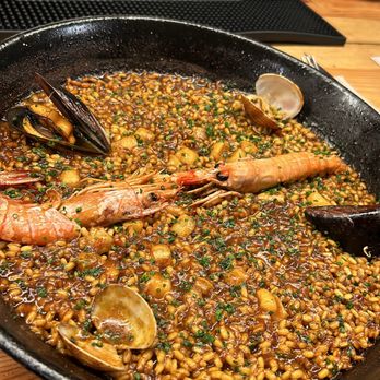 Miño - Paella - Seafood Near Me - Barcelona, B